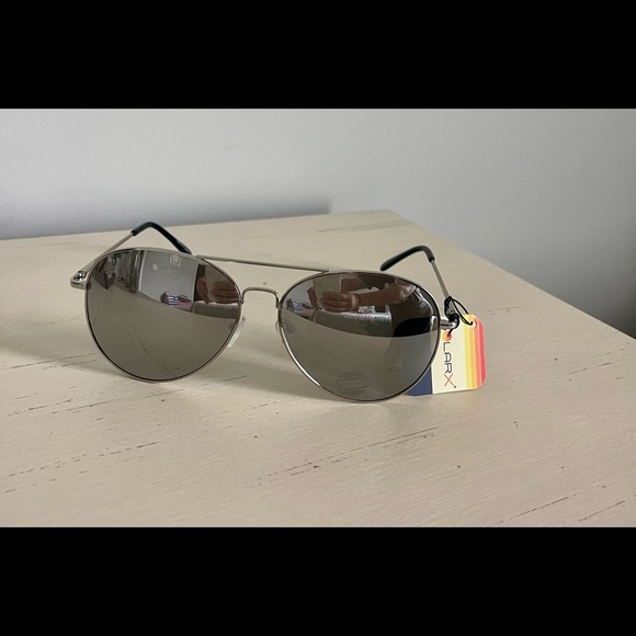 Accessories - Sunglasses. Solar X. Aviator sunglasses